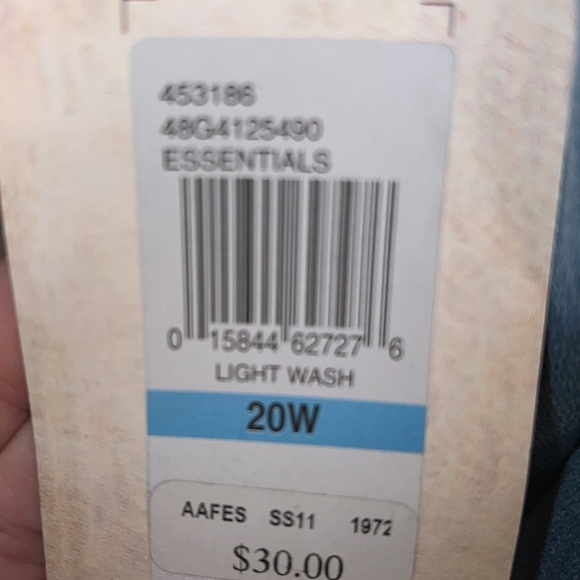 IZOD Matchstick Jeans 20W NWT - Picture 6 of 8